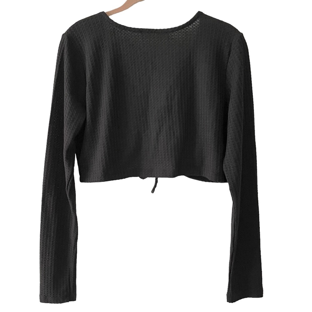 Elodie Waffle Knit Long Sleeve V-Neck Crop Top NWT - Picture 4 of 10